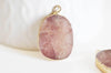 Pendentif ovale quartz fraise fer doré 28mm, x1 (G1138)