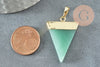 Pendentif triangle aventurine verte naturelle laiton doré 33mm, x1 (G1744)