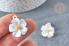 Pendentif zamac fleur blanche 23,5mm, perles zamac,bijou fleur blanche, x1 (G7361)